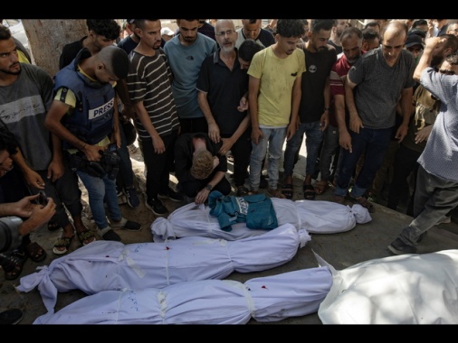 Protezione civile Gaza, 43 le vittime dei raid israeliani