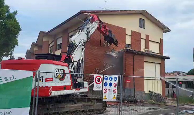 Casa di comunità, ruspe ad Azzate