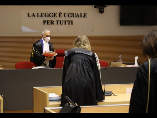 Giudice trasferito, a rischio processo sulla strage di Brescia