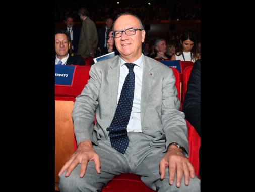 Valditara, prossimo anno scolastico assumiamo 54mila prof