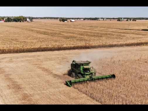 Lollobrigida a Ue, più acquisti di fonti proteiche da Usa