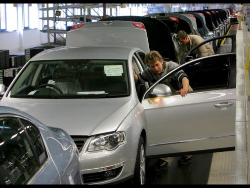 Aumenta salario minimo in Germania per 6,6 milioni di lavoratori