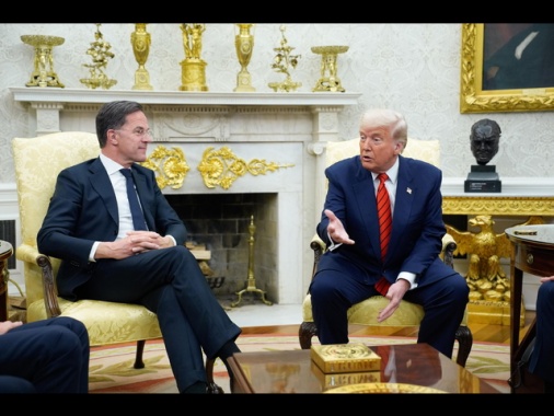 Rutte, 'accordo per armi importante, logico che europei paghino'