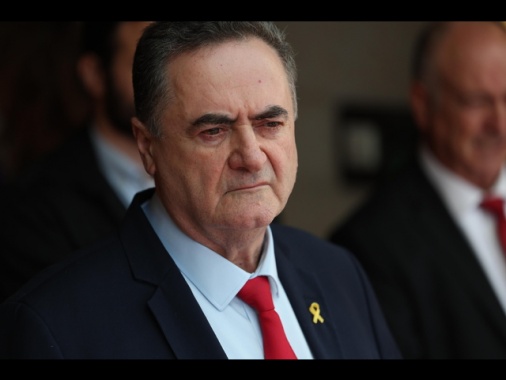 Israele, 'attacchi in Siria un chiaro avvertimento al regime'