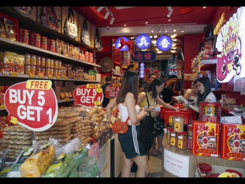 Cina, l'economia cresce del 5,2% nel secondo trimestre