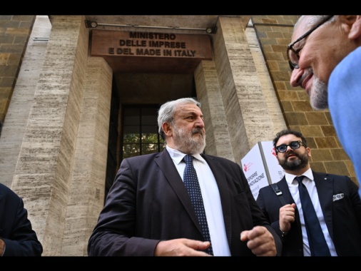 Emiliano, l'accordo per l'ex Ilva ancora deve maturare