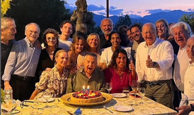 A Laveno la festa per le 85 candeline di Renato Pozzetto