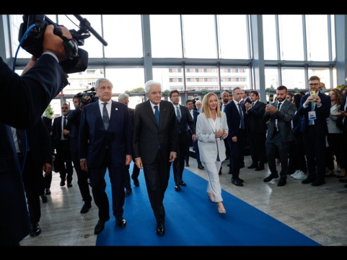 Mattarella, ricomporre lavoro che rischia di frammentarsi