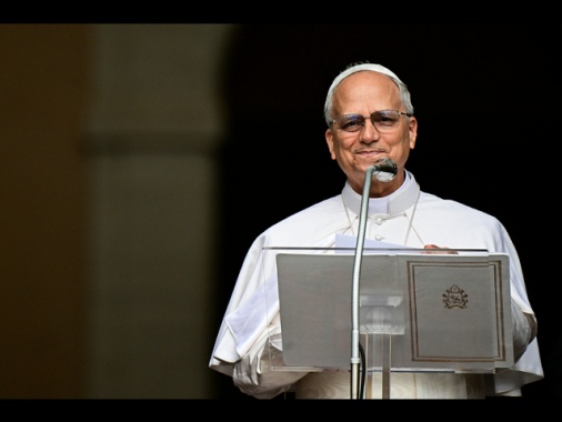 Raid su chiesa a Gaza, il Papa chiama il card. Pizzaballa