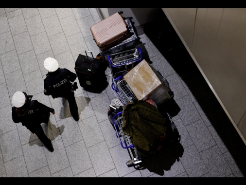 Berlino ha rimpatriato 81 afghani, decisivo l'aiuto del Qatar