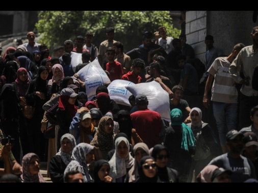 Protezione civile Gaza, 39 le vittime a distribuzione aiuti