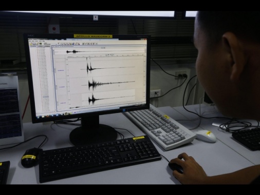 Forti scosse terremoto al largo Russia, allerta tsunami