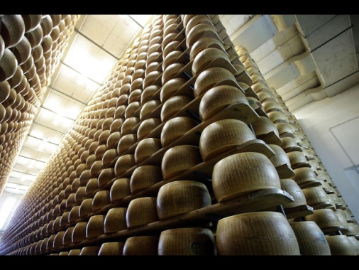 'Senza intesa con Usa su dazi, Ue lavora a piano ritorsione'