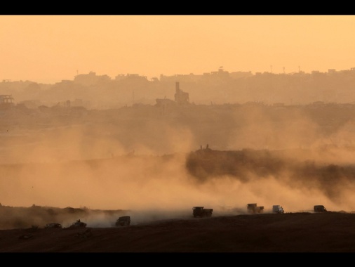 Fonti mediche, 'attacchi israeliani a Gaza, 7 morti'