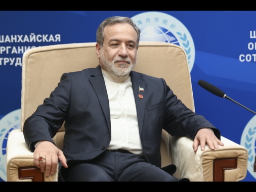 Iran, troika europea E3 non ha autorità per invocare snapback