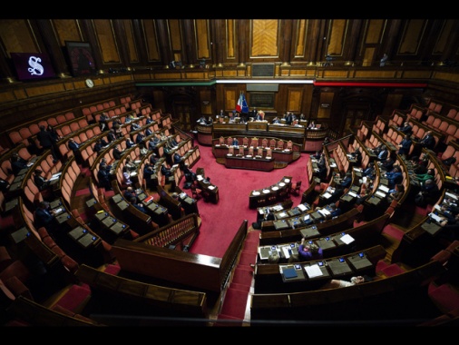 Ritirato l'emendamento su prescrizione dei crediti di lavoro