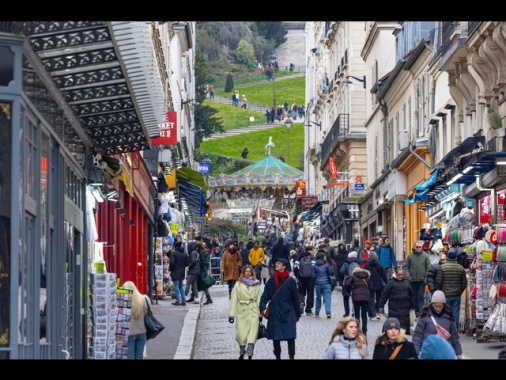 Allarme per il turismo eccessivo a Montmartre, 'come Disneyland'