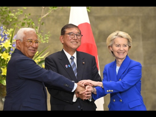 Ue e Giappone lanciano l'Alleanza per la competitività