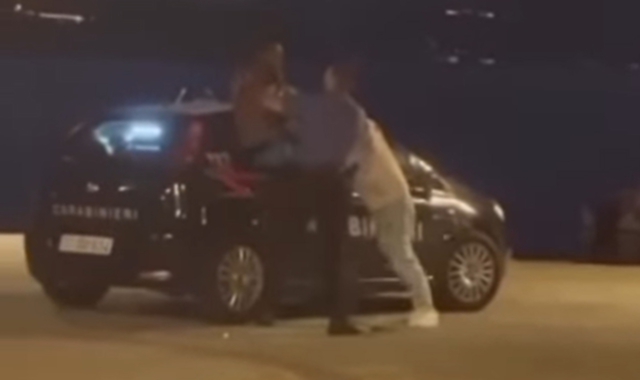 Botte, atti osceni, insulti: Laveno chiede rinforzi