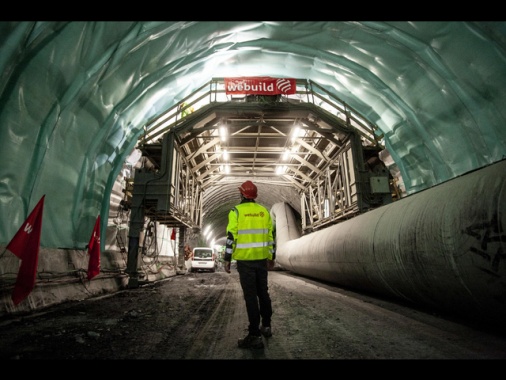 Webuild cresce a doppia cifra oltre stime, ricavi a 6,7 miliardi