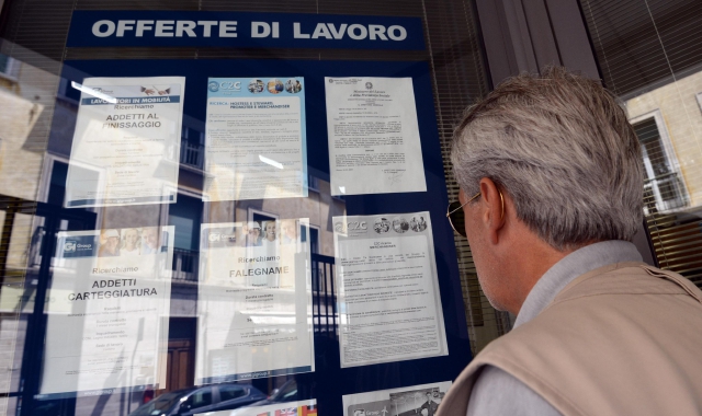 Varese, oltre 14mila assunzioni previste per l'estate