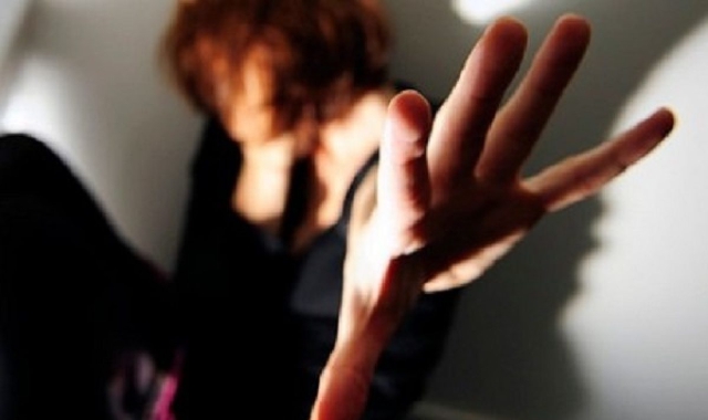 Varese, stupra la compagna. Ma lei nega