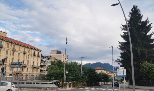 Il cielo di questa mattina, lunedì 28 luglio, sopra Varese