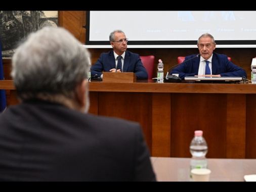 Ex Ilva, domani tavolo al Mimit con le associazioni dell'indotto