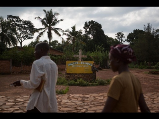 Il Papa, profondo dolore per attentato a chiesa in Congo