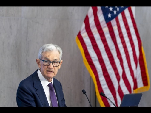 Trump, Fed abbasserà i tassi a settembre non adesso
