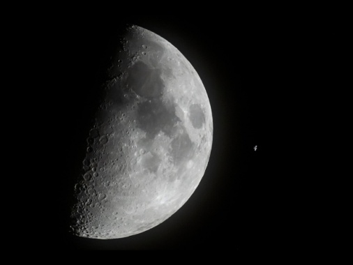 Iss, non risolta la perdita d'aria sul modulo Zvezda