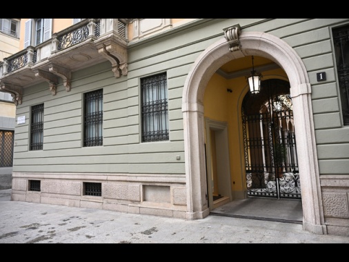 Mediobanca 3,7 miliardi di ricavi e utile a 1,3 miliardi