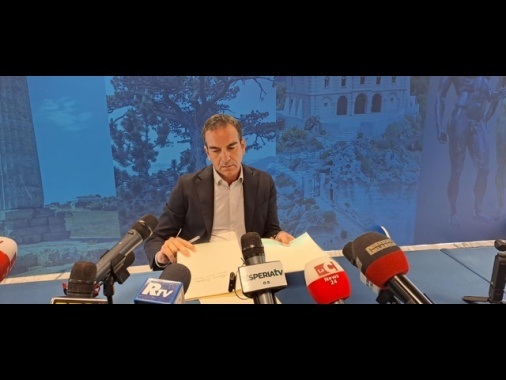 Occhiuto, non mi farò fermare, mi dimetto e mi ricandido