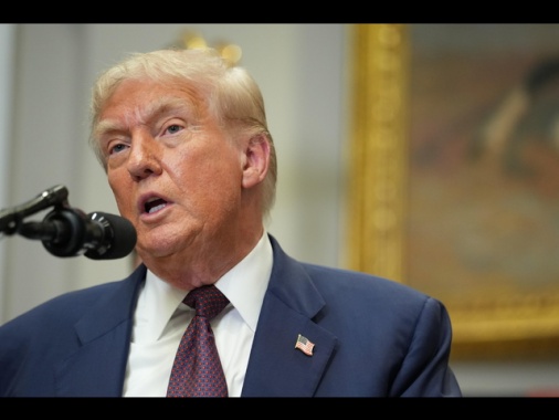 Trump, 'i dati sull'occupazione truccati per danneggiarmi'