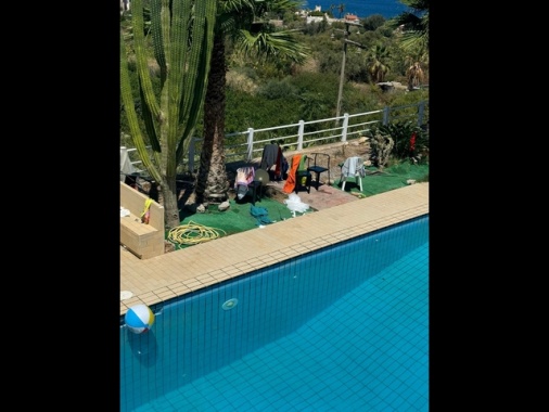 Ventenne morta in piscina: legale, 'tanti punti oscuri'