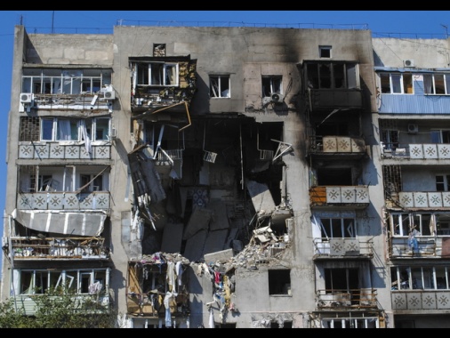 Attacchi ripetuti di droni russi su Odessa