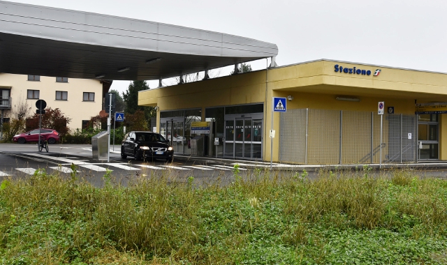 La stazione ferroviaria di Gaggiolo, dove arriverà il bus da Malnate