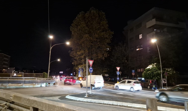 Ancora problemi viabilistici alla rotonda di largo Flaiano (foto Archivio)