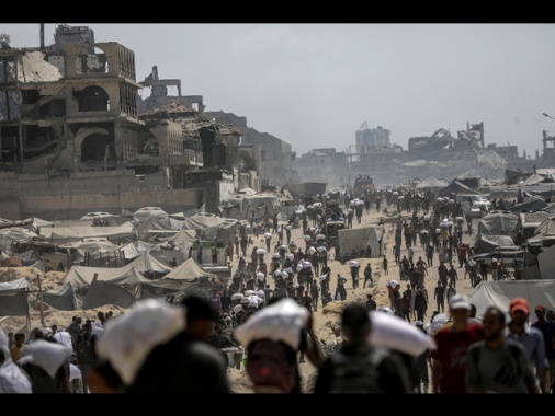 Ieri 5 morti per fame a Gaza, finora deceduti 100 bambini