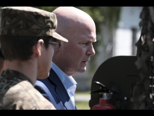 Ambasciatore Usa alla Nato, 'possibile Zelensky in Alaska'