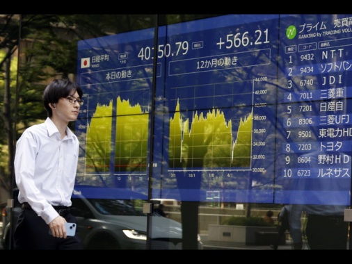 La borsa di Tokyo aggiorna il record, ai massimi di sempre