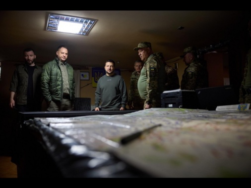 Media Gb, Zelensky ora è pronto a cedere territori