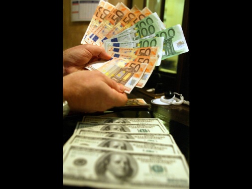 Euro poco mosso, scambiato a 1,1685 dollari