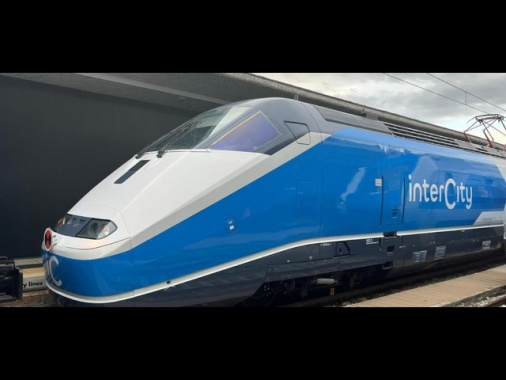 Rfi, ripresa circolazione treni sulla linea Roma-Pisa