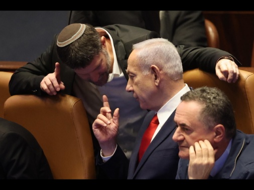 Appello dell'Ue a Israele, 'stop al piano di insediamenti E1'