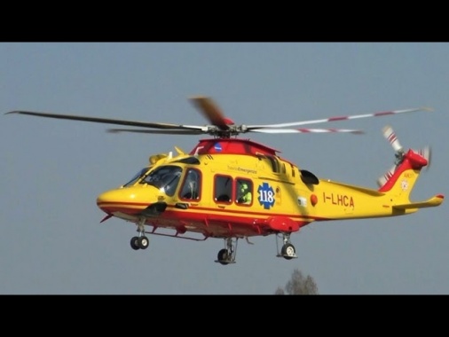 Un 15enne colpito da un fulmine finisce in rianimazione