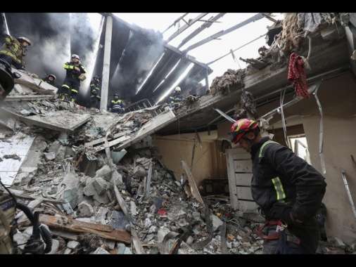 Droni russi su Kharkiv, le vittime sono 7