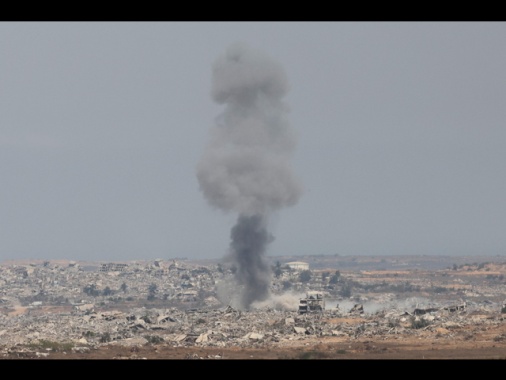 Al Jazeera, 72 morti nei raid israeliani a Gaza dall'alba