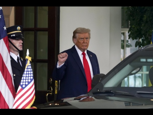 Trump, 'per vincere l'Ucraina doveva attaccare la Russia'