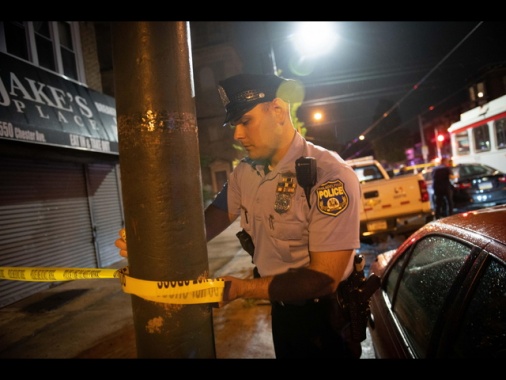 Sparatoria in un campus a Philadelphia, era falso allarme